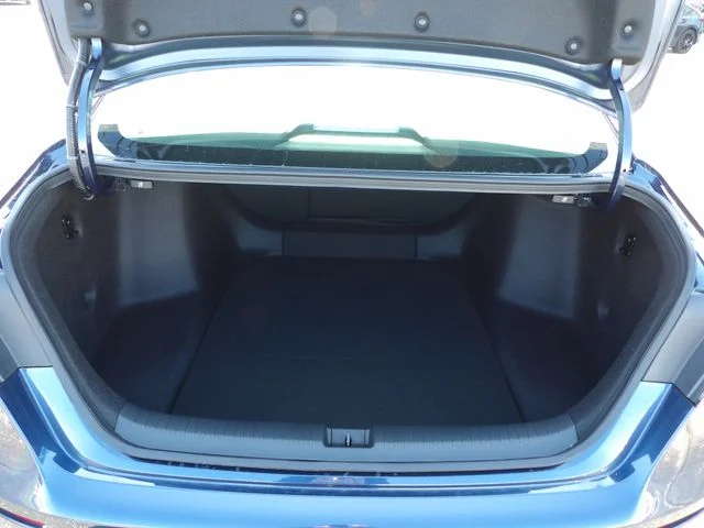 New 2026 Canyon River Blue Metallic Honda SE image 11