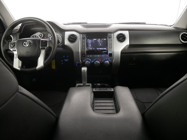 Used 2017 Silver Sky Metallic Toyota Crew Cab SR5 w/ TRD Off-Road Pkg & Upgrade Pkg image 17