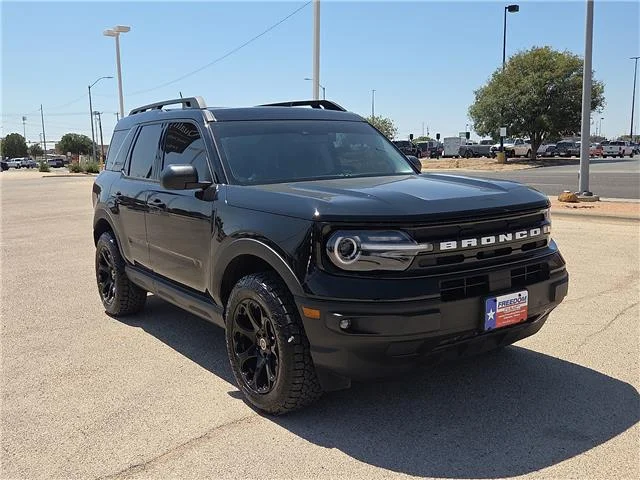 Used 2024 Black Ford Outer Banks 4x4 image 5