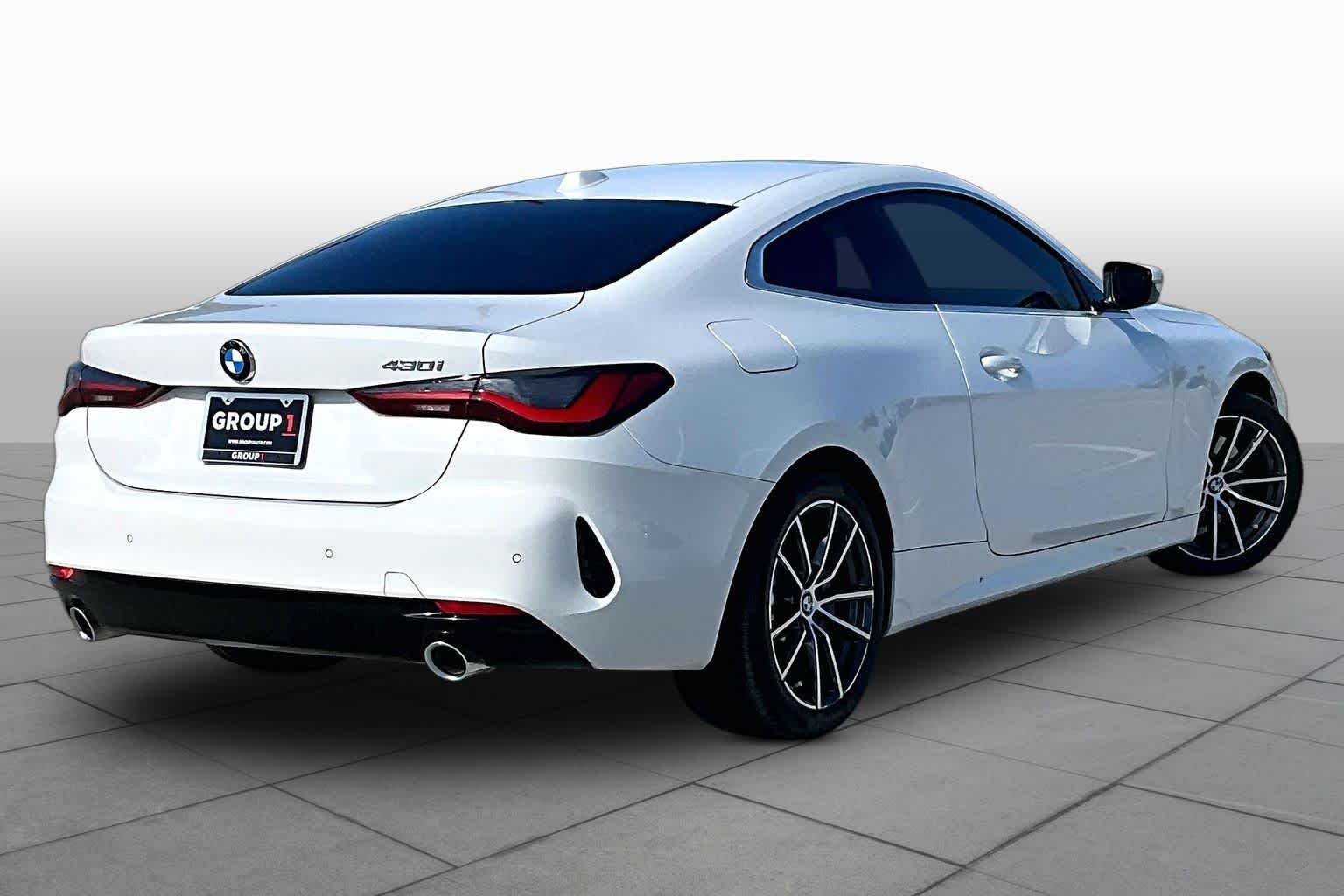 Used 2024 Alpine White BMW 430i image 11