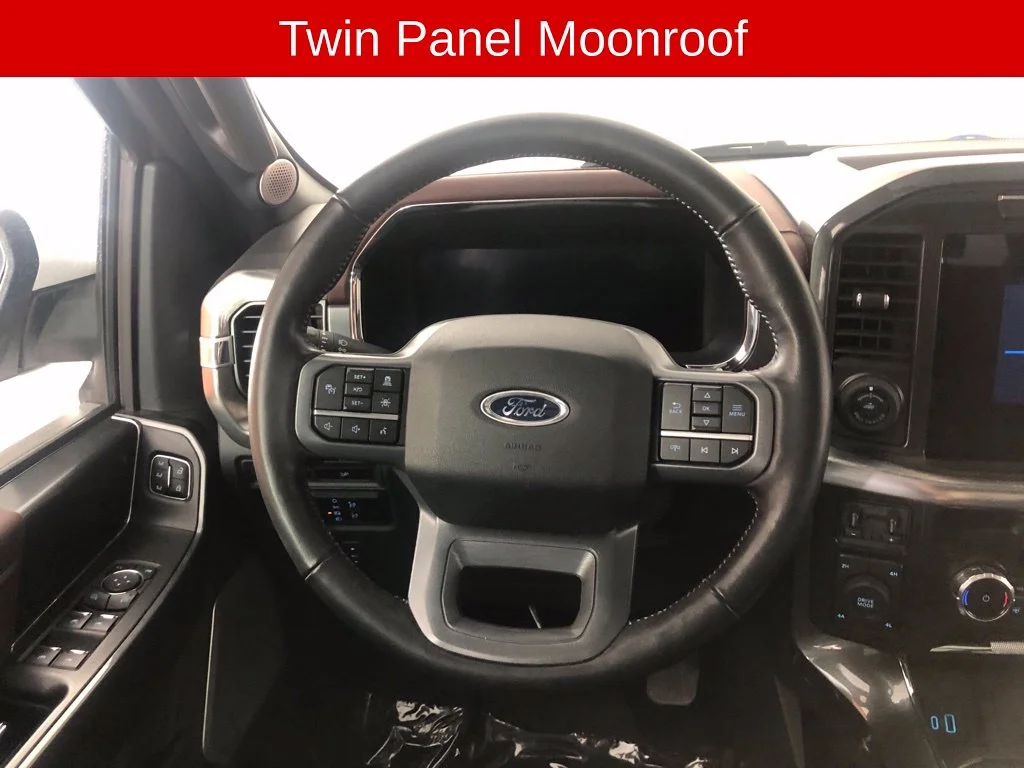 Used 2023 White Ford Lariat image 7