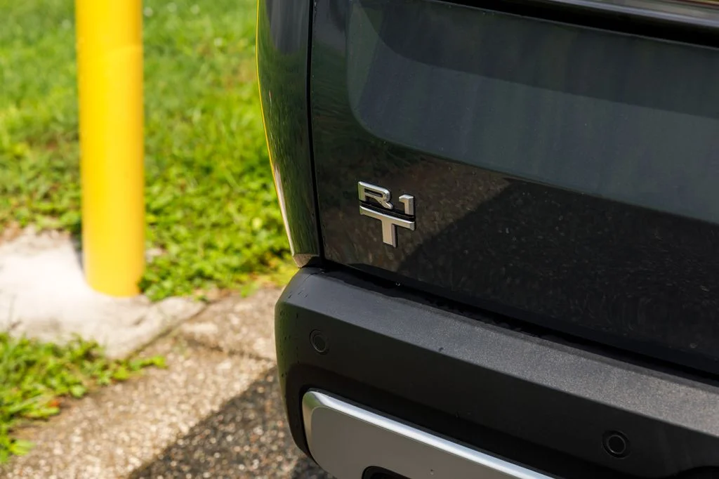 Used 2025  Rivian Adventure Dual Motor Large Pack image 43