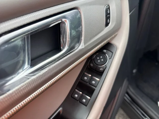 New 2026 Agate Black Metallic Ford Active image 29