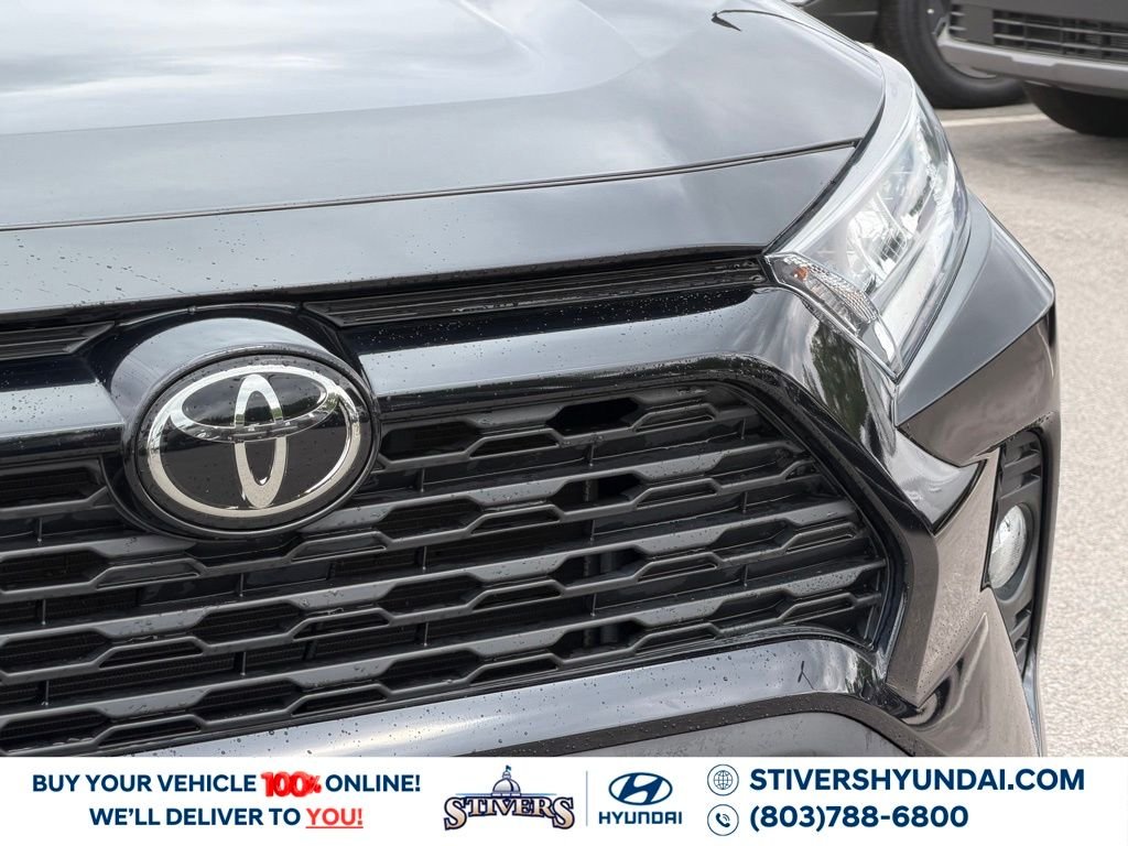 2021 Toyota RAV4 XLE - Photo 7