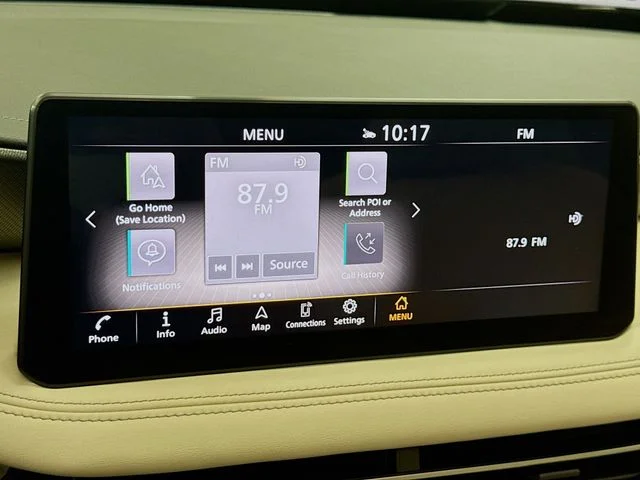 Used 2023 Black INFINITI LUXE image 15