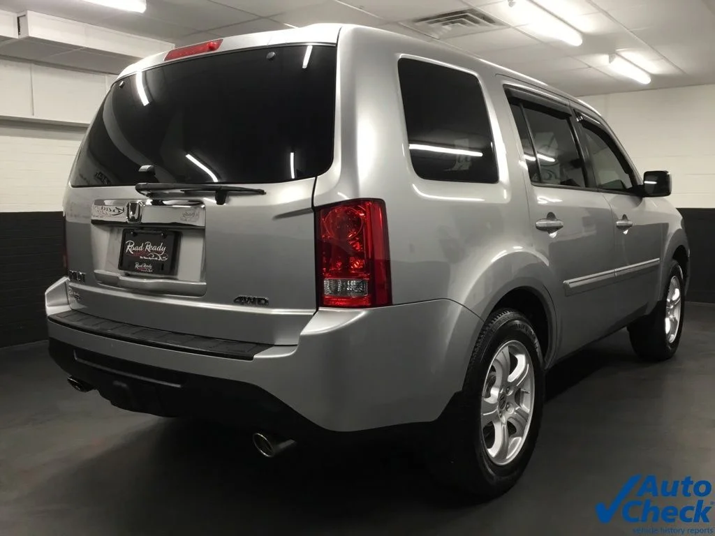 Used 2013 Silver Honda EX-L image 10