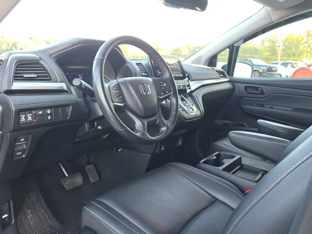 Used 2024  Honda EX-L image 27