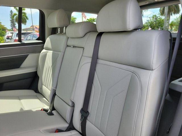 2025 Hyundai Santa Fe SEL - Photo 11