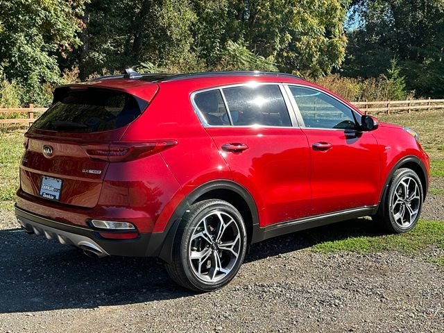 Used 2021 Hyper Red Kia SX image 8