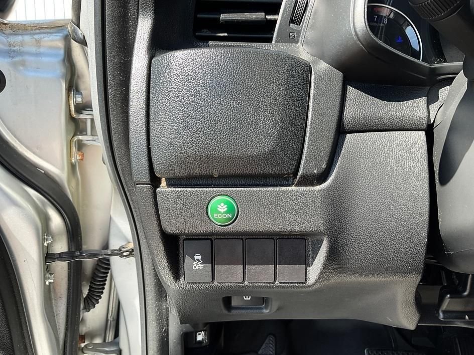 Used 2015 Silver Honda EX image 22