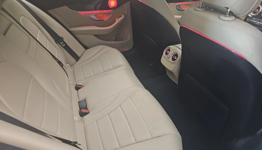 Used 2019  Mercedes-Benz C 300 image 19