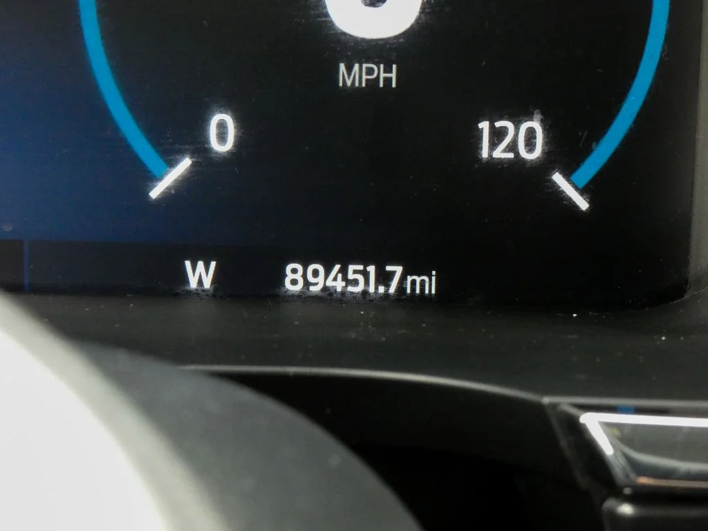 Used 2023 Gray Ford Lariat image 30