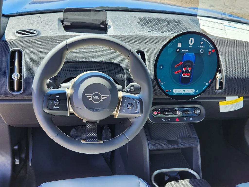 New 2027 Blazing Blue Metallic MINI S Oxford Edition image 11