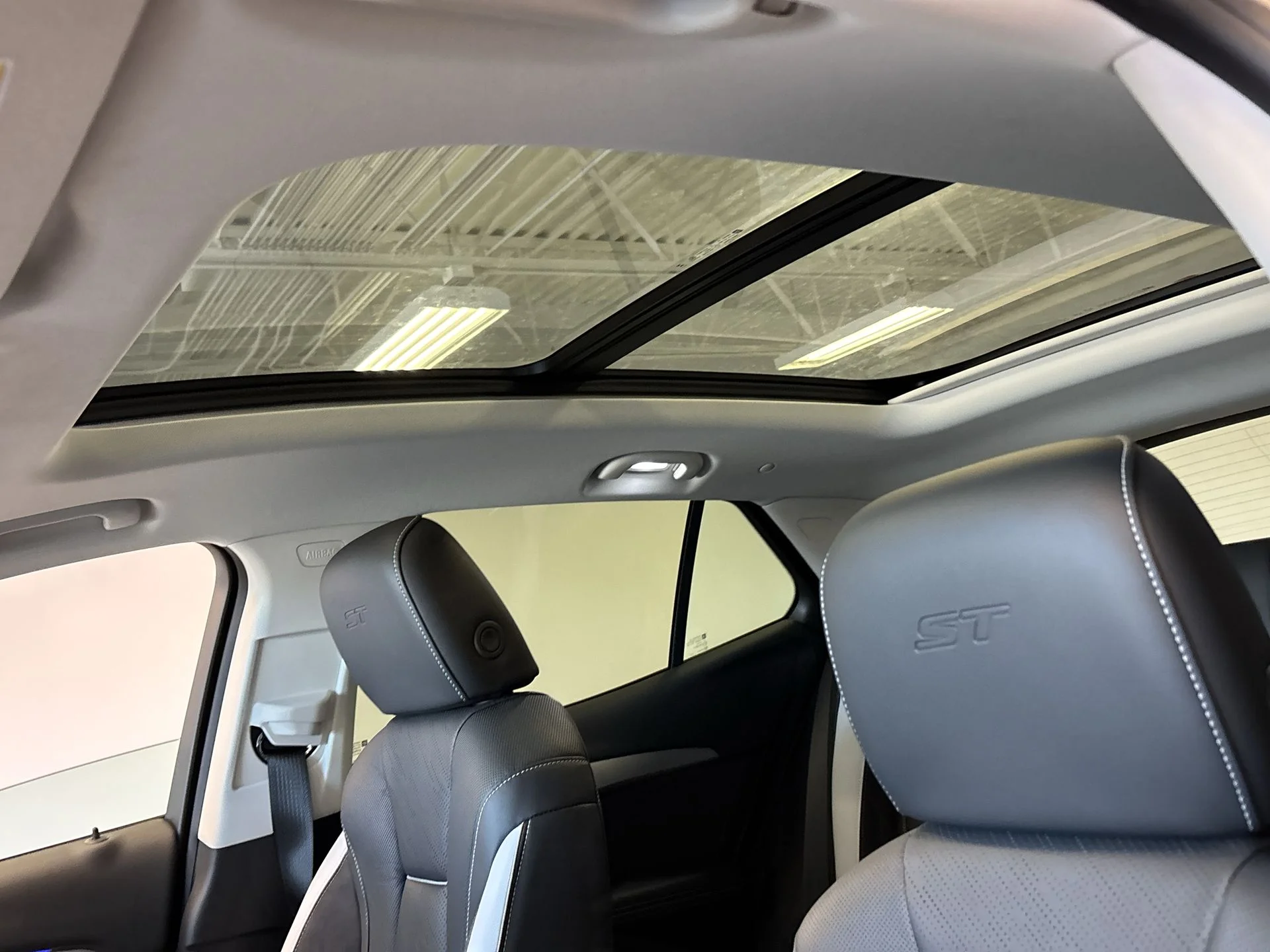 2025 Buick Envision Sport Touring - Photo 64