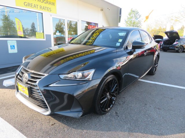 2017 Lexus IS 350 200t's photo