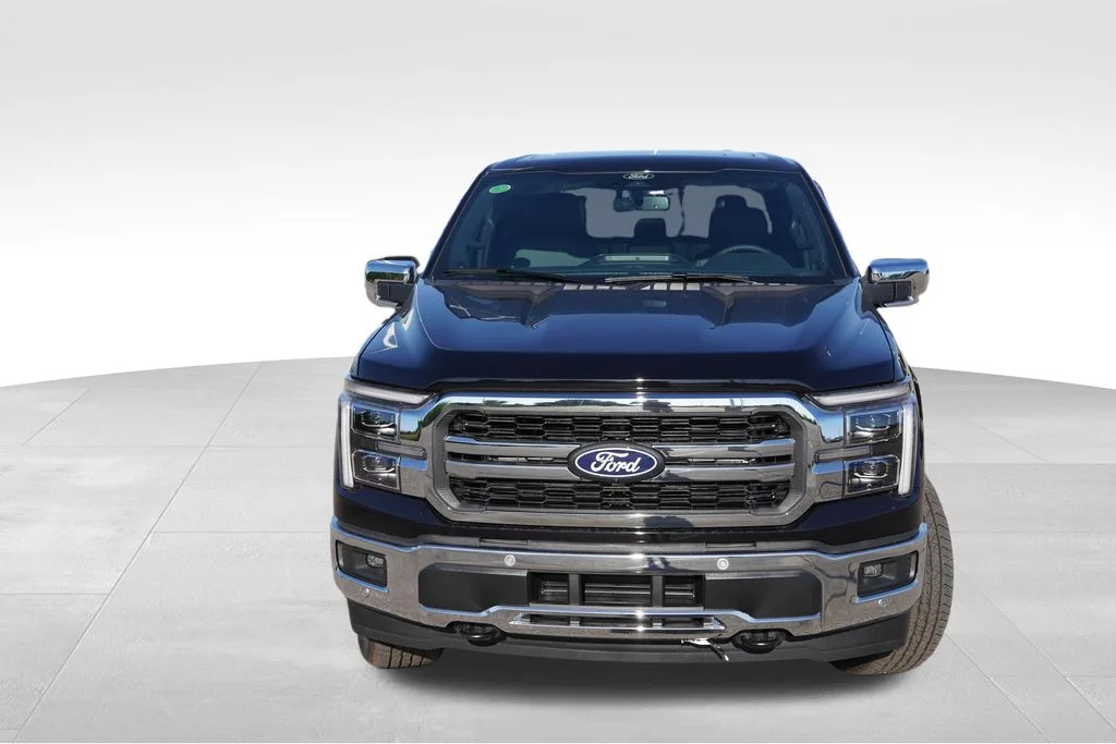 New 2026 Agate Black Metallic Ford Lariat image 8