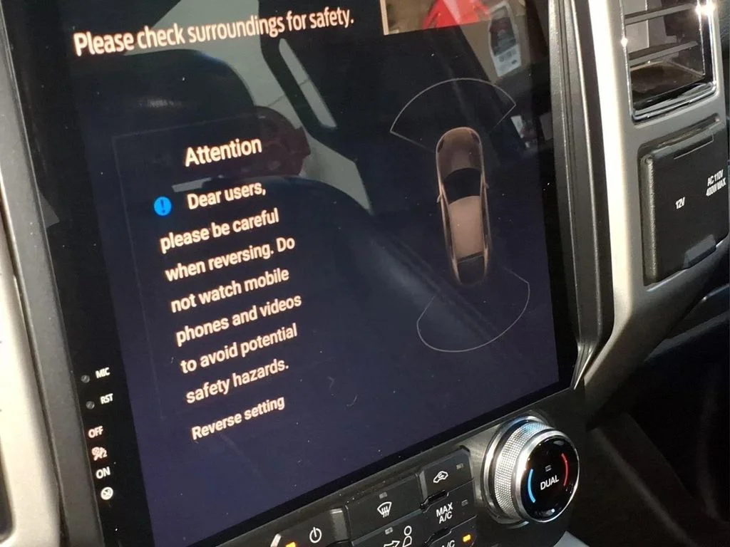 Certified Used 2019 Gray Metallic Ford Lariat image 9