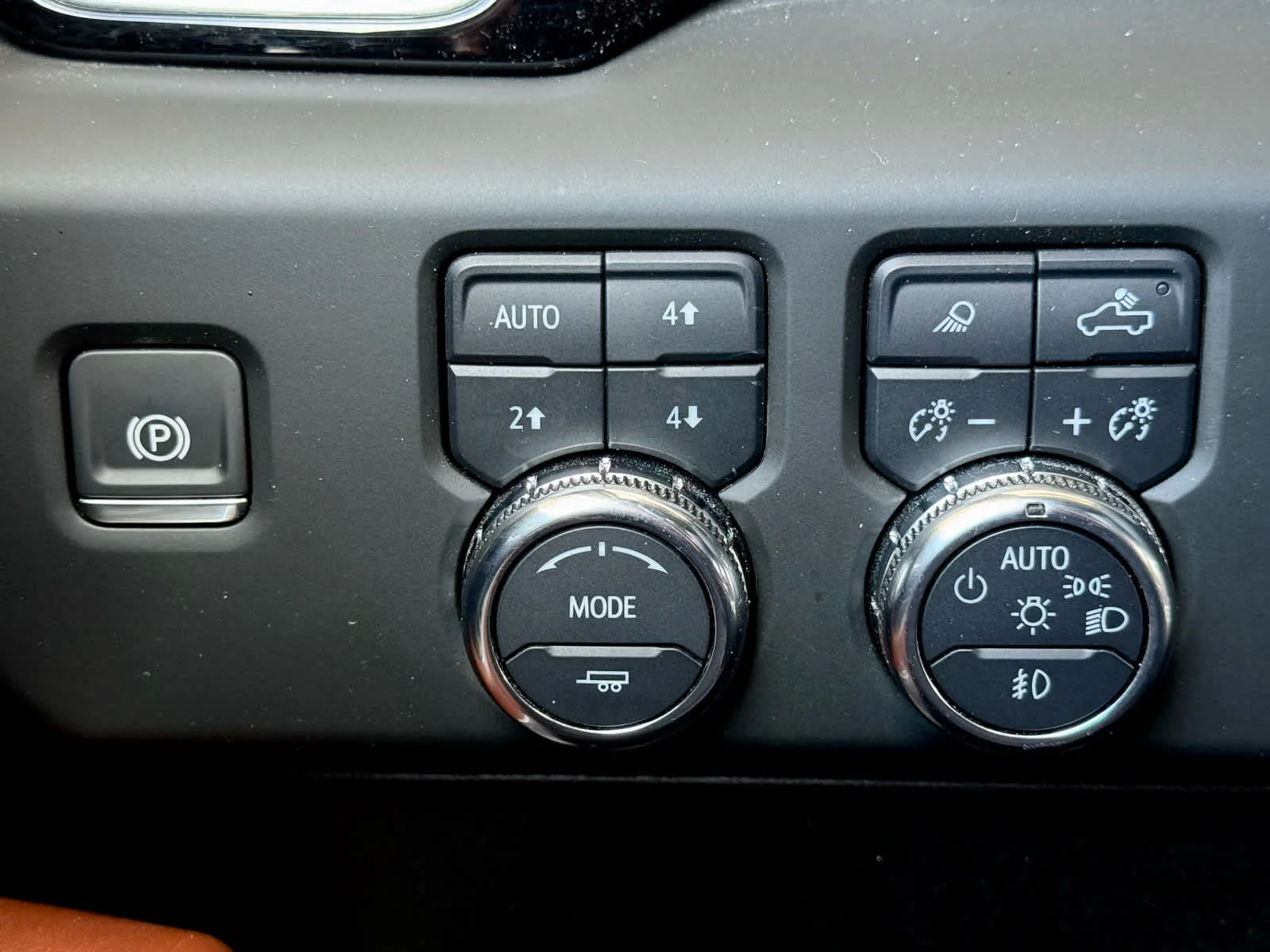 Certified Used 2024 Summit White GMC Denali Ultimate image 16