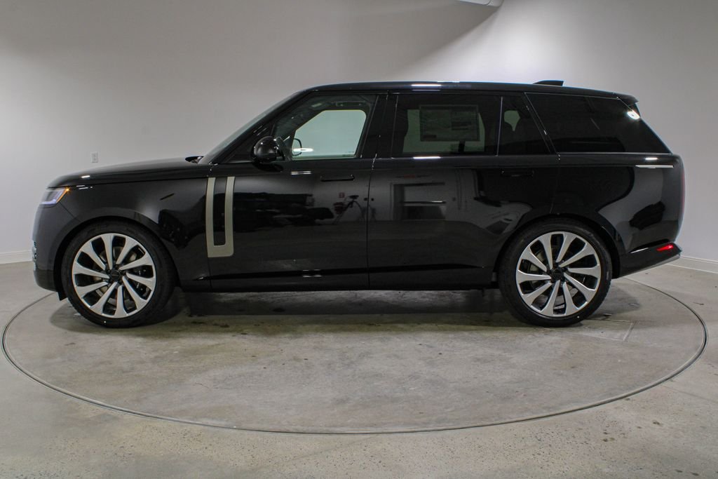 New 2026 Santorini Black Land Rover P530 SE LWB 7 SEAT image 2