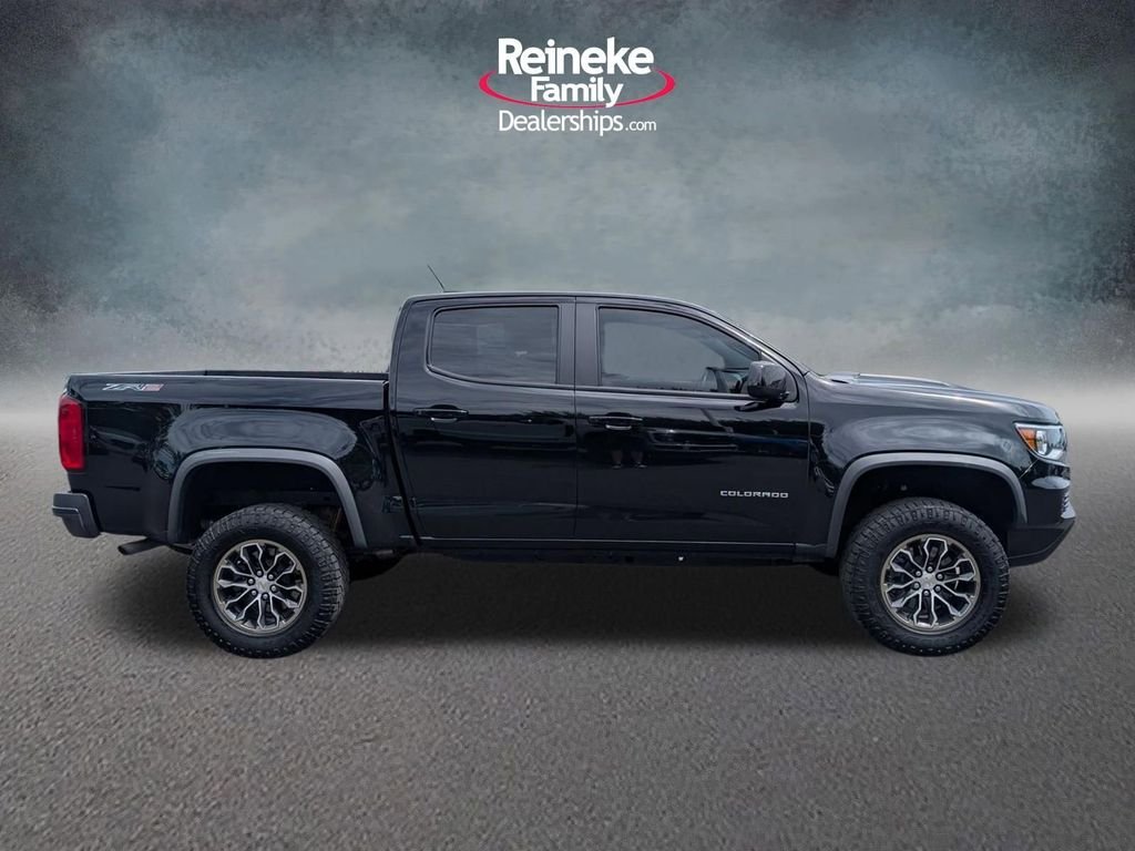 Used 2022  Chevrolet ZR2 image 4
