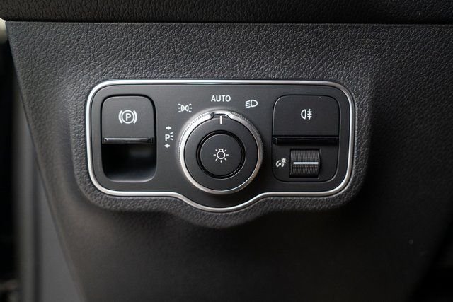 New 2026 Night Black Mercedes-Benz GLB 35 AMG® image 22