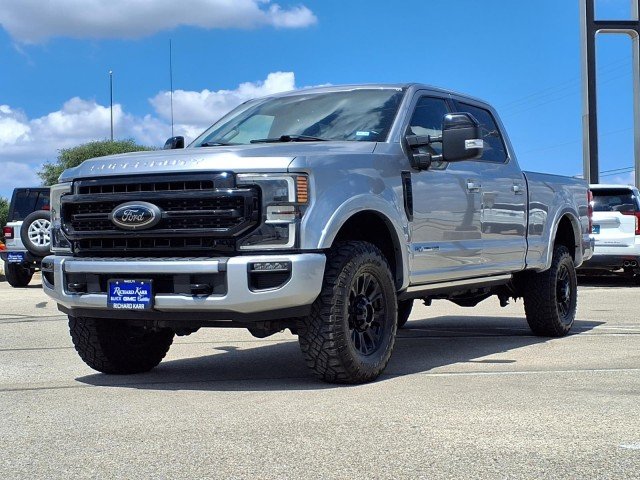Used 2020 Silver Ford LARIAT image 3