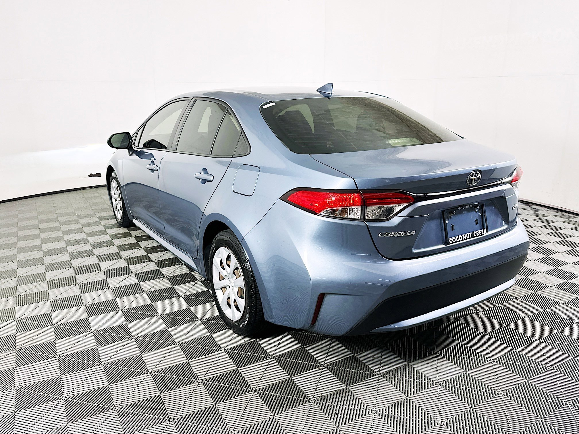 2021 Toyota Corolla thumbnail 7