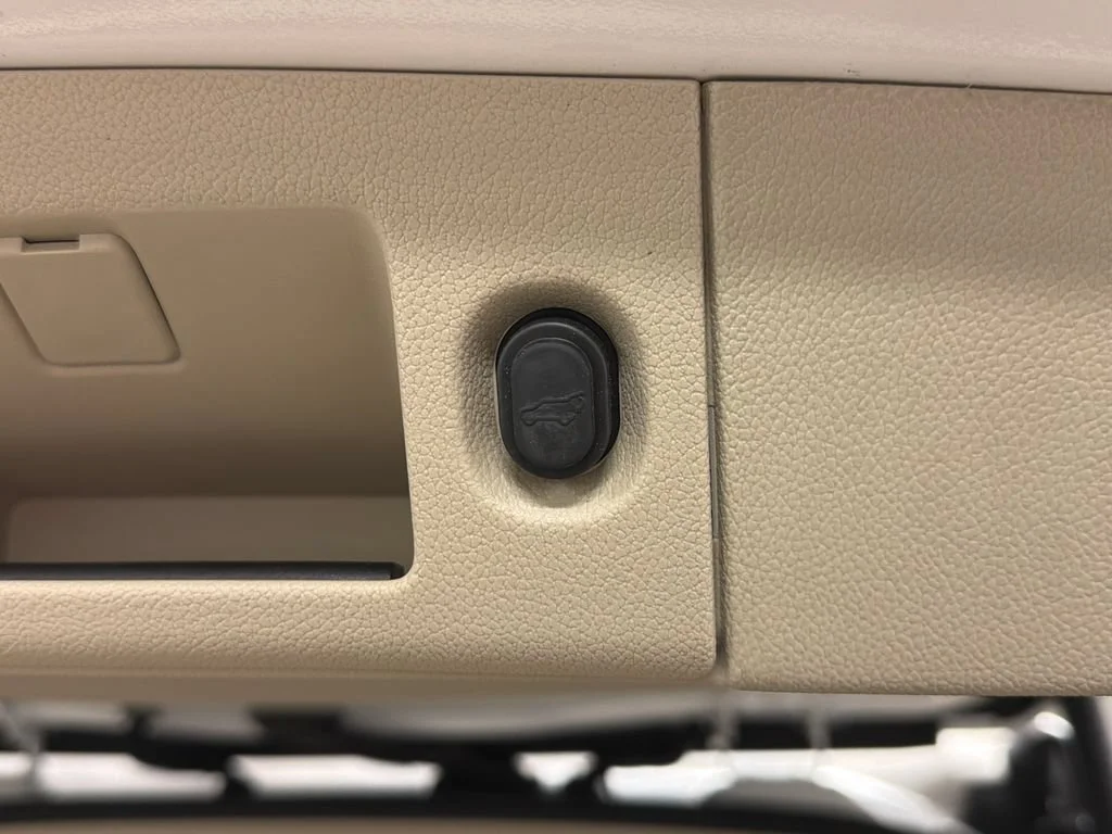 2019 Cadillac Escalade Premium Luxury - Photo 20