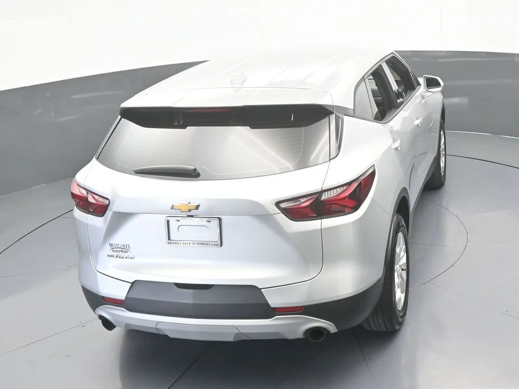 Used 2019 Silver Ice Metallic Chevrolet L image 44