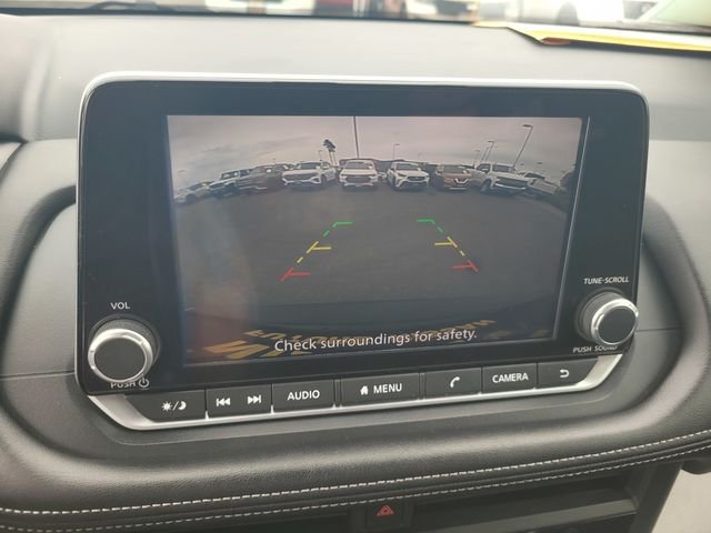 Used 2025 Black Nissan SV image 21