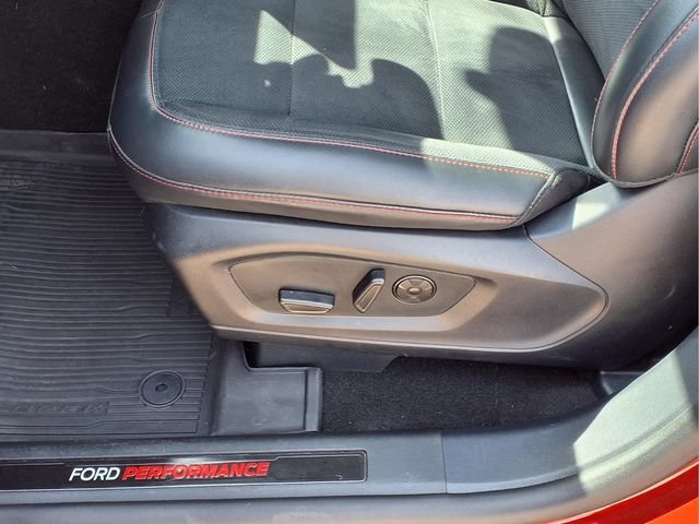 2025 Ford Explorer ST - Photo 22