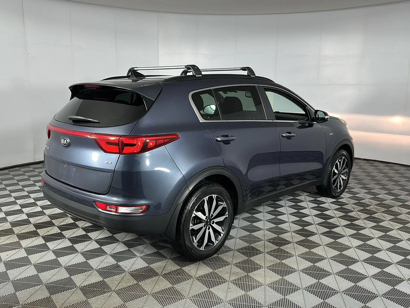 Used 2019 Pacific Blue Kia EX image 16
