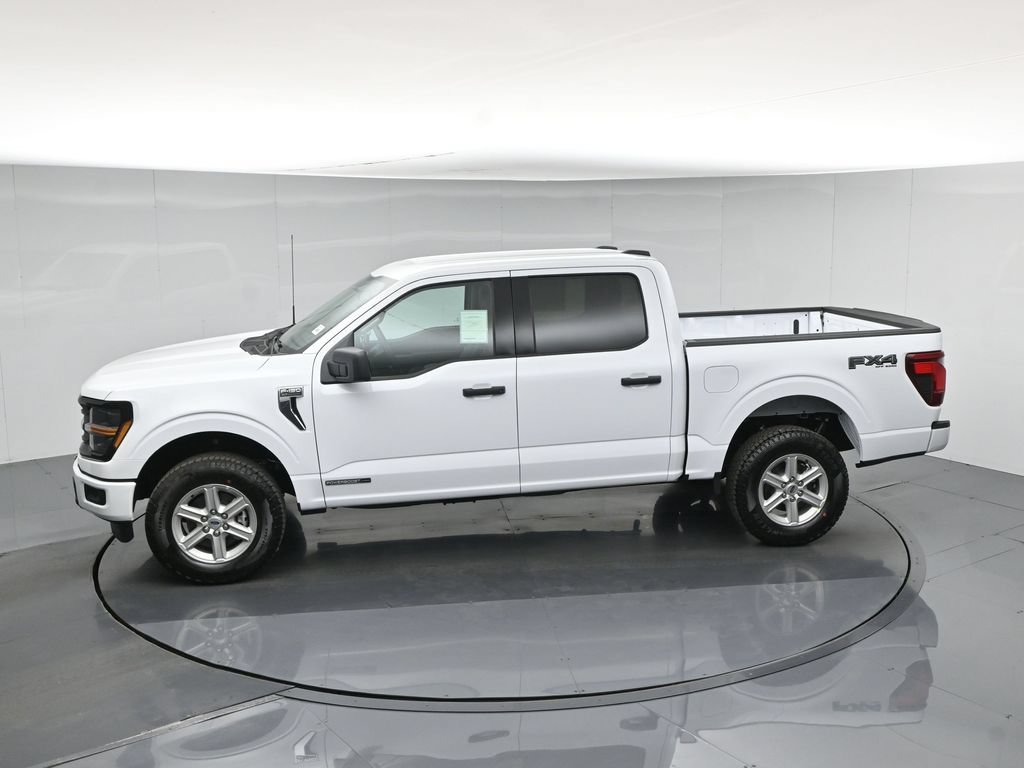 New 2026 Oxford White Ford XLT image 42