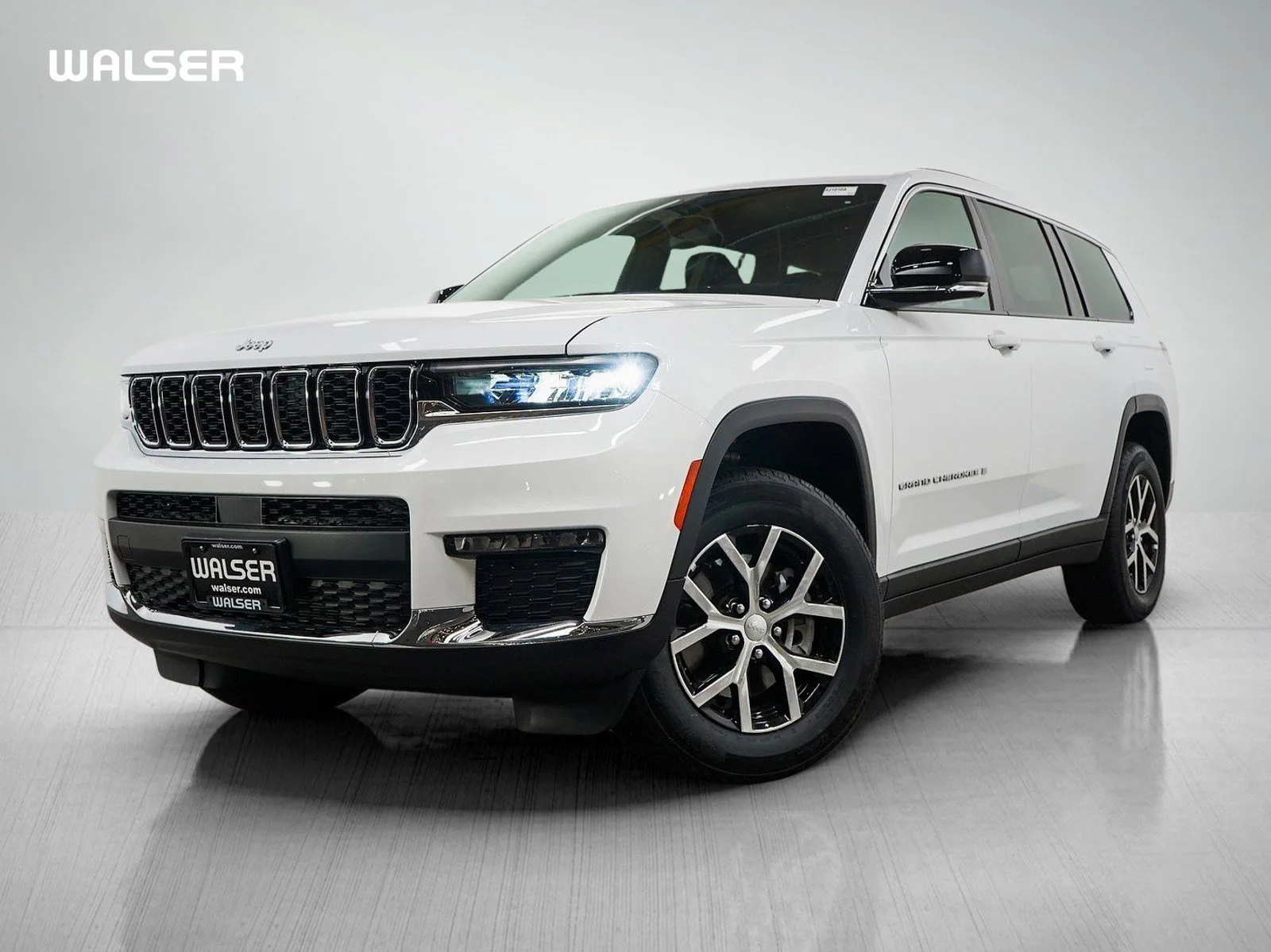2024 Jeep Grand Cherokee L Limited 4x4's photo