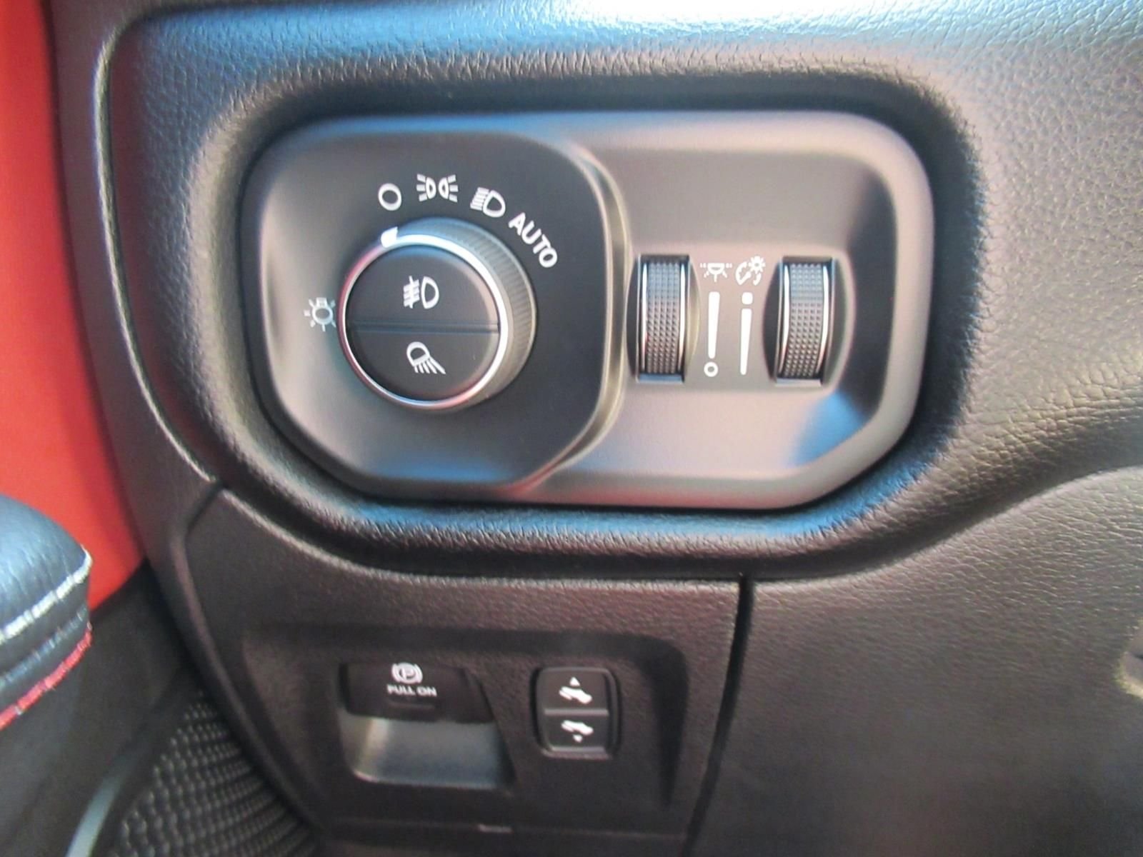 Certified Used 2026  Ram Rebel image 23