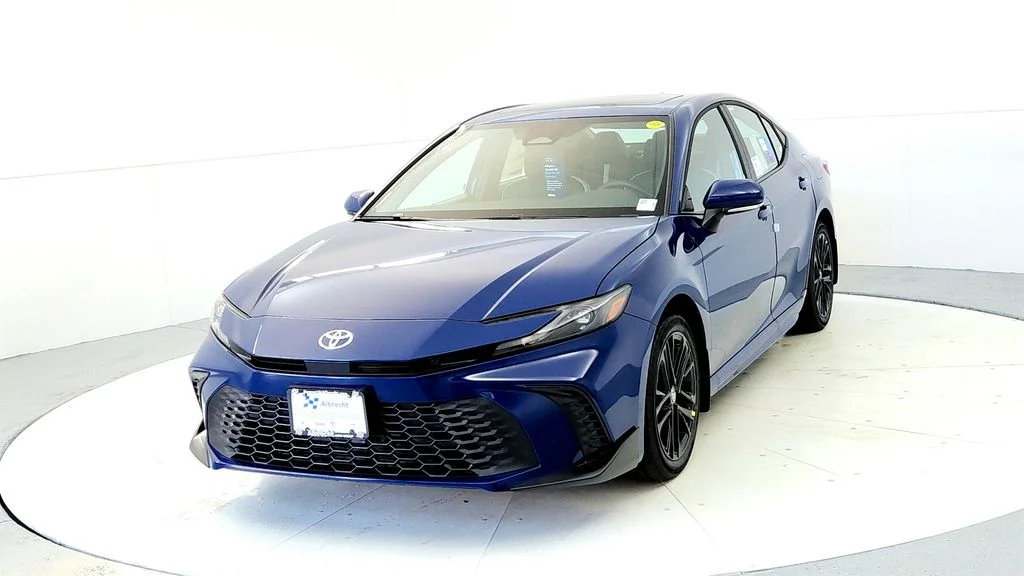 New 2026 Reservoir Blue Toyota SE image 2
