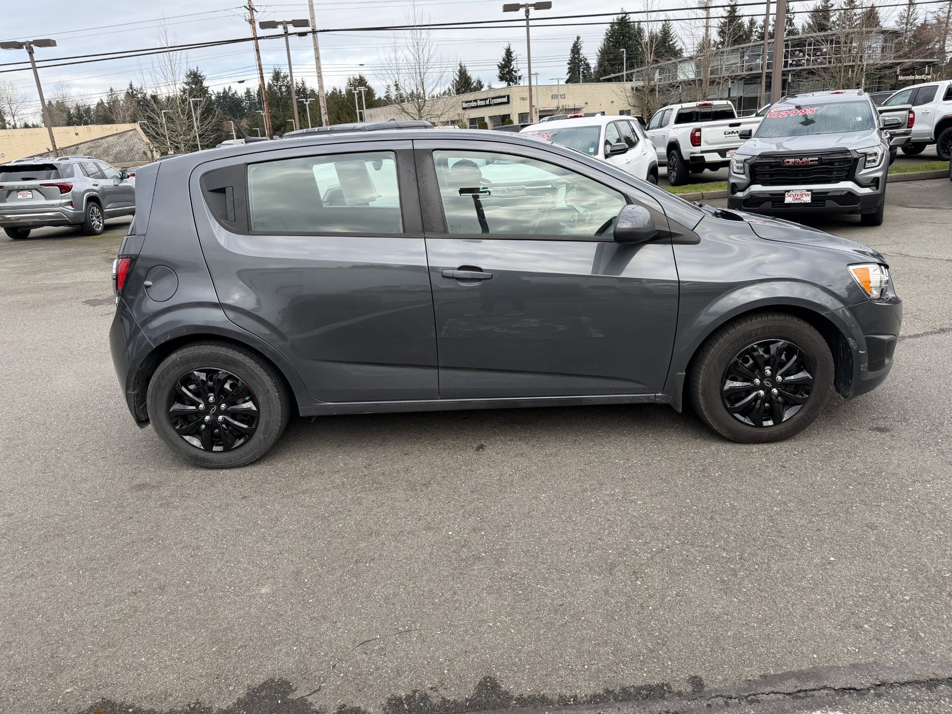 2013 Chevrolet Sonic LS