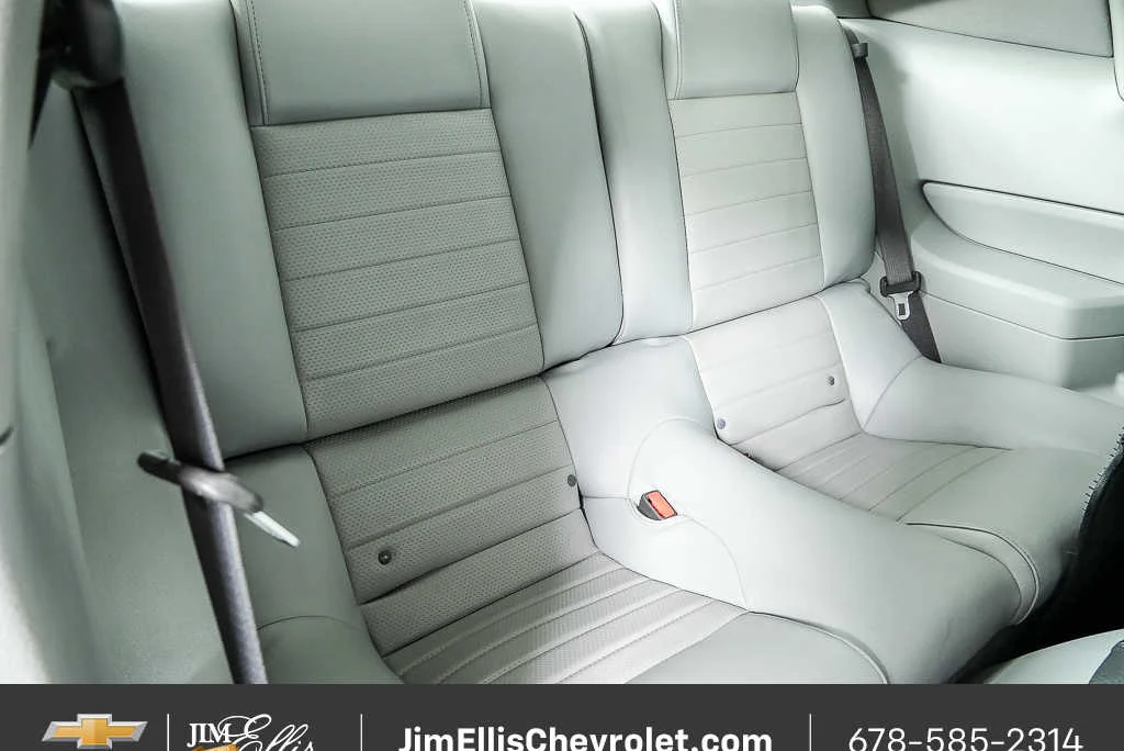 Used 2007 Windveil Blue Metallic Ford GT Premium image 21