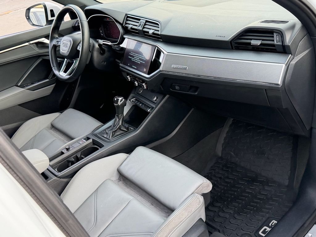 Used 2022 White Audi Premium image 19