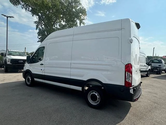 New 2027 Oxford White Ford Cargo Van image 5
