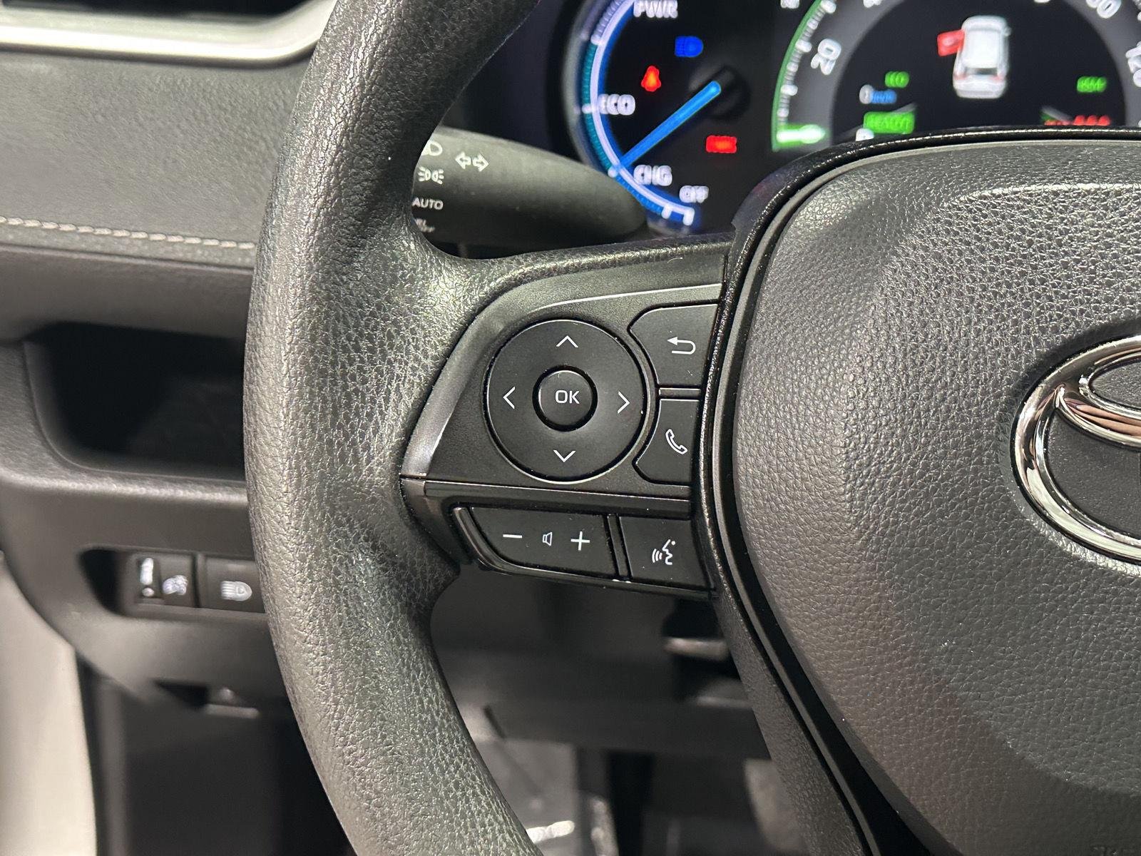 2024 Toyota RAV4 XLE - Photo 26