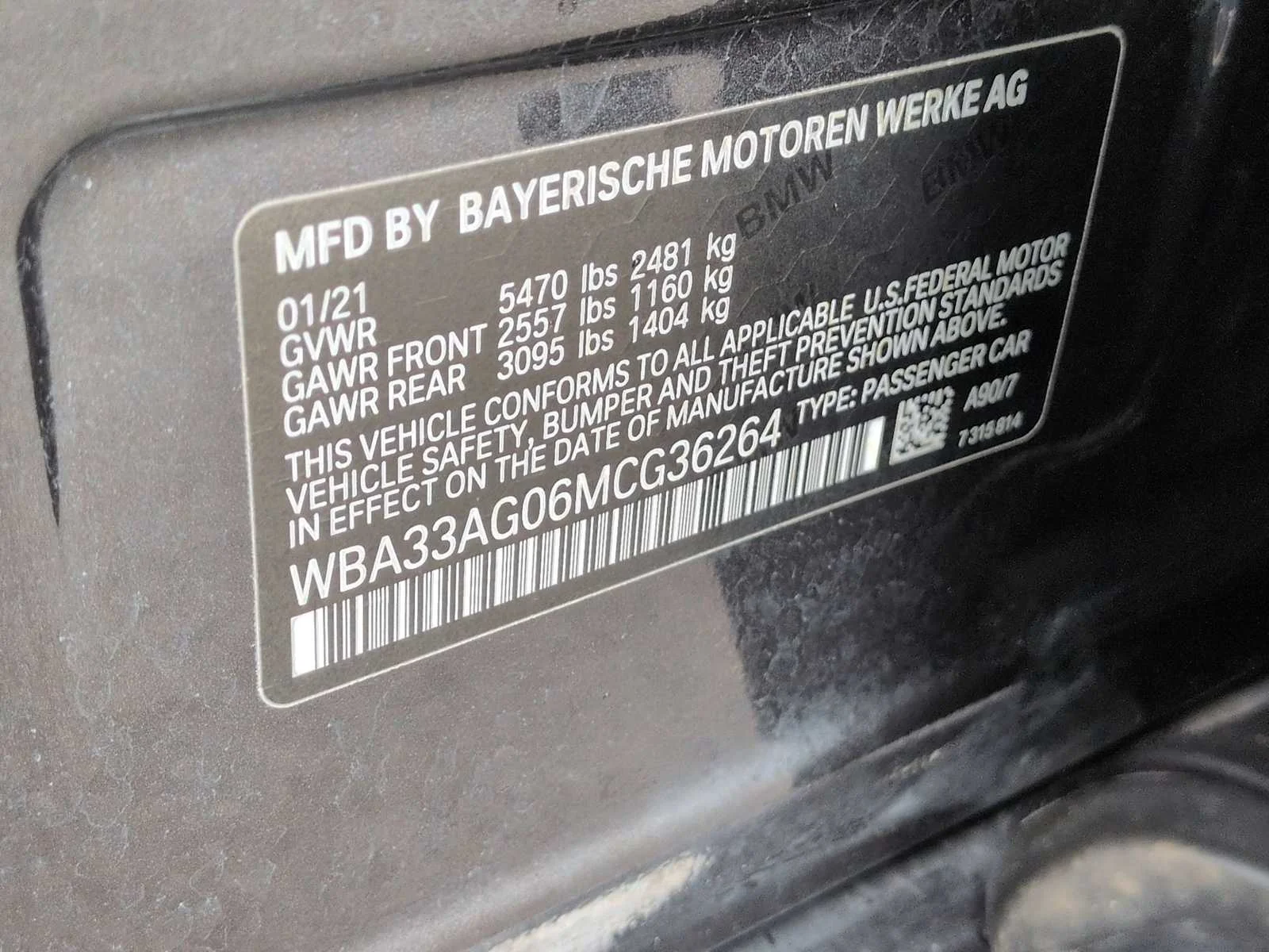 Used 2021 Dark Graphite Metallic BMW 530e xDrive image 38