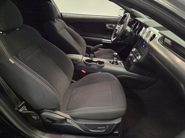 Used 2022 Black Ford GT image 15