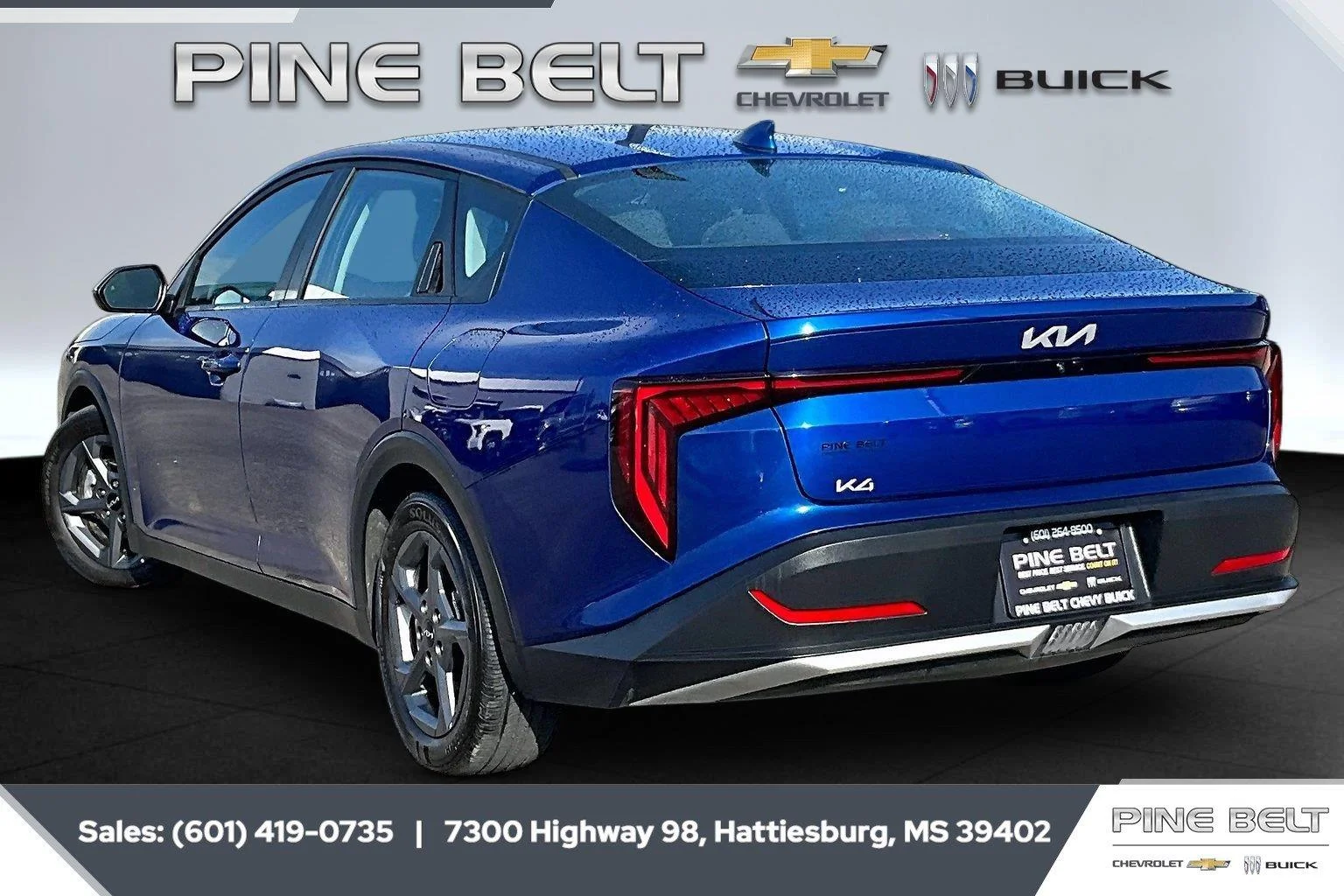Used 2025 Deep Sea Blue Kia LXS image 2
