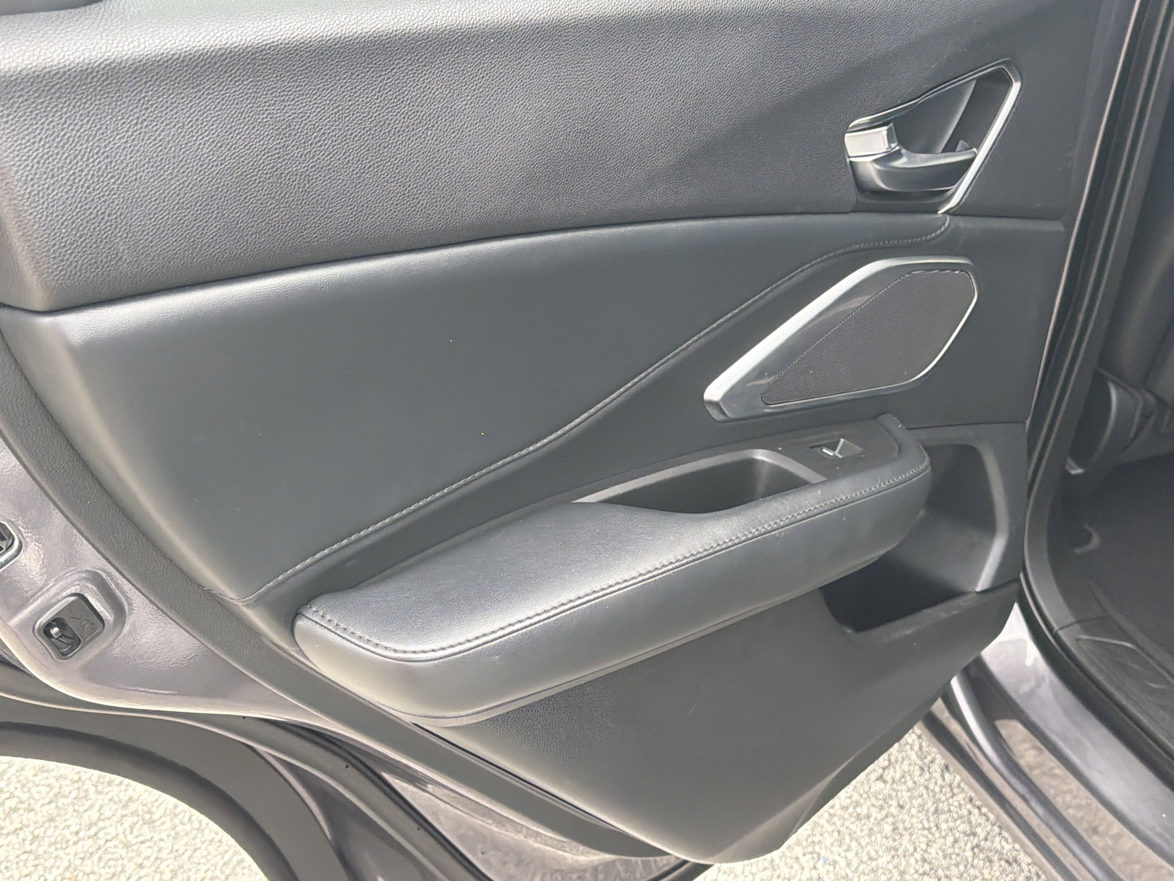 Used 2020 Lunar Silver Metallic Acura Base image 22