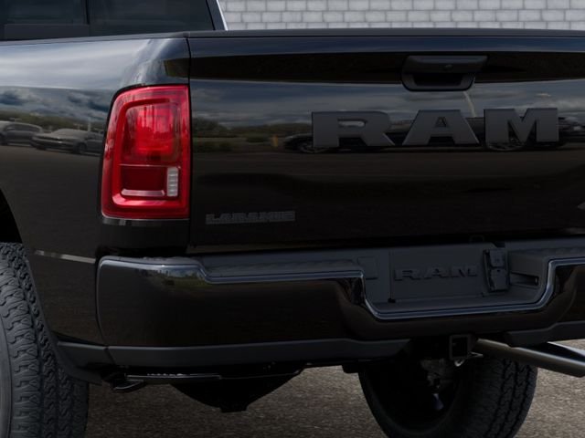New 2026 Diamond Black Crystal Pearl-Coat Exterior Paint RAM Laramie image 13