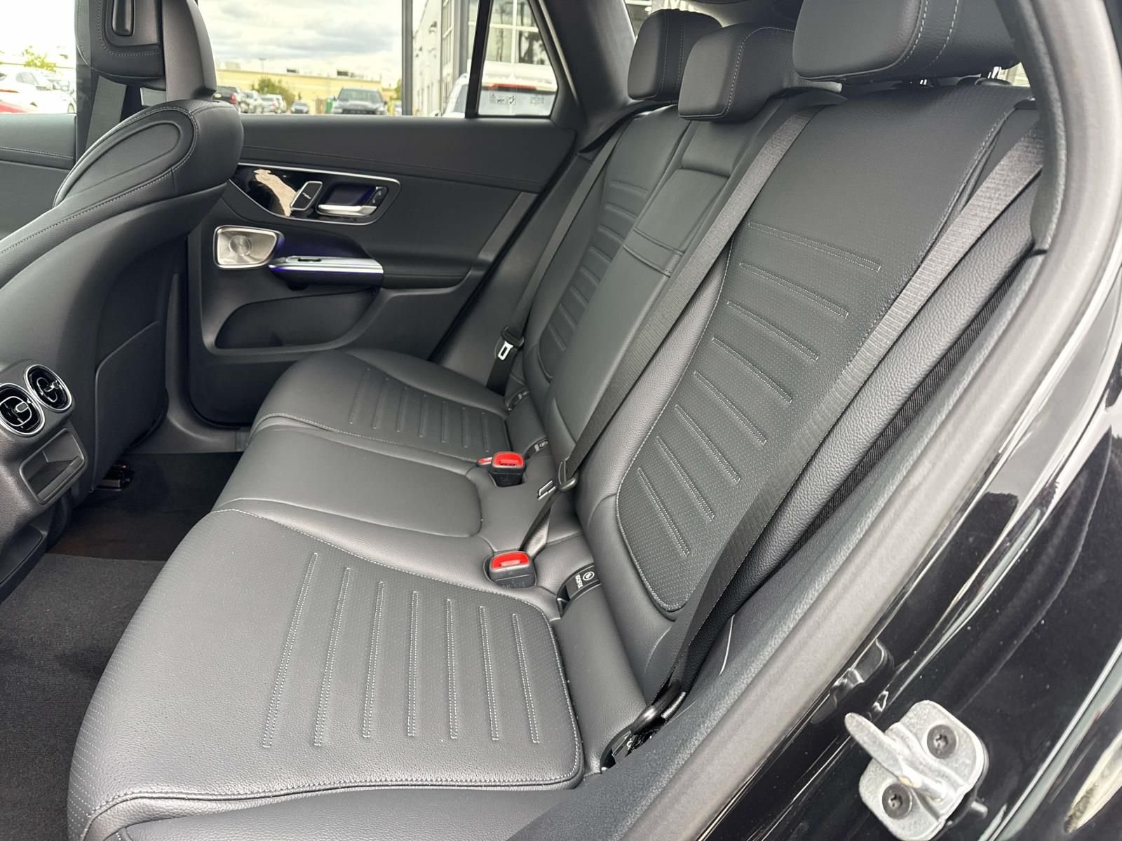 New 2026 Black Mercedes-Benz GLC 300 image 8
