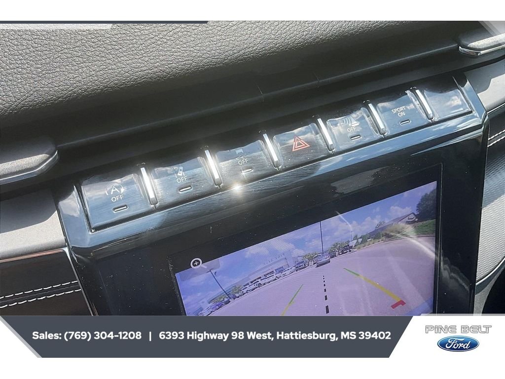 Used 2023 Silver Zynith Jeep Altitude image 23