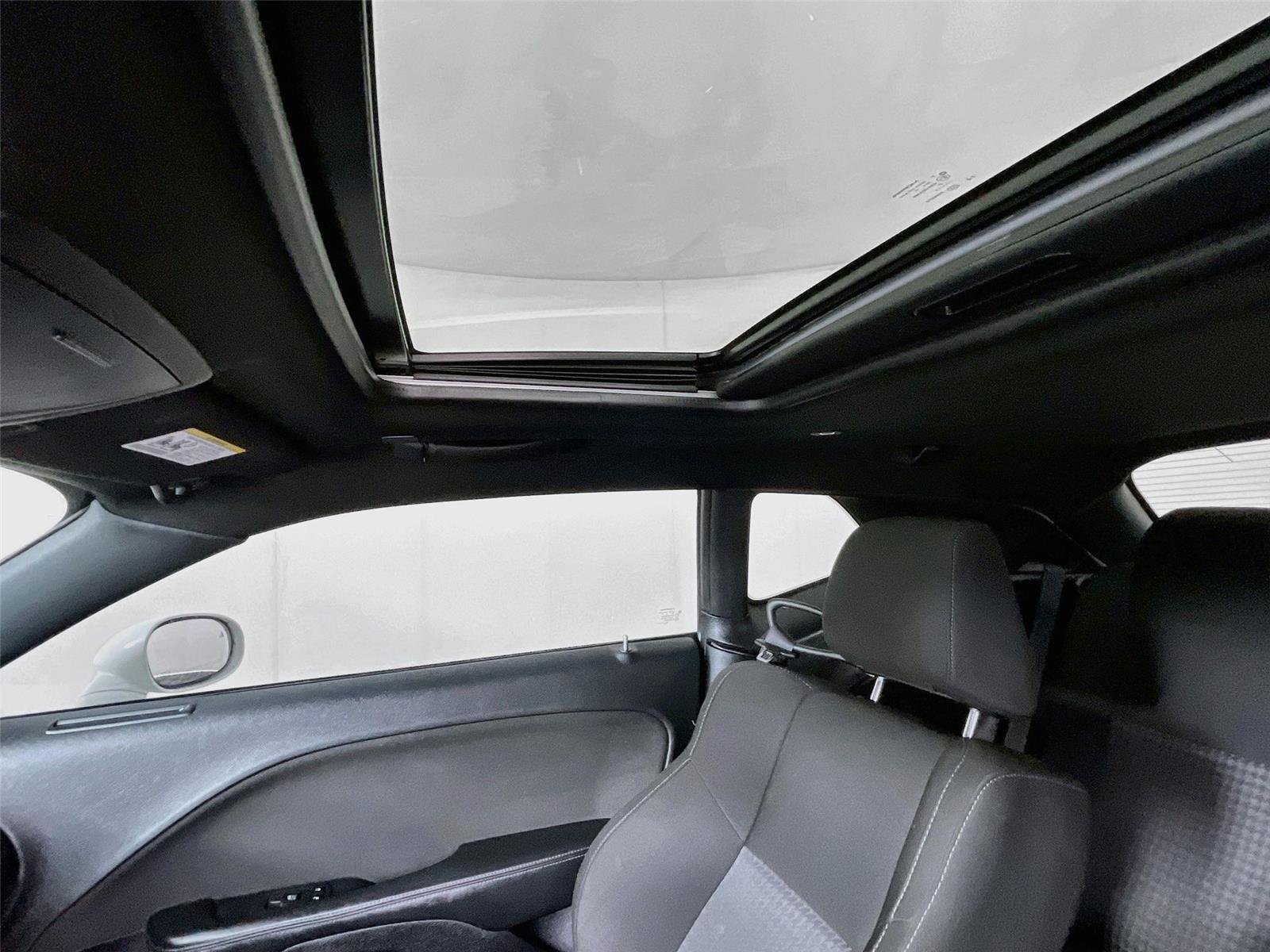 Used 2020 White Knuckle Clearcoat Dodge R/T image 12