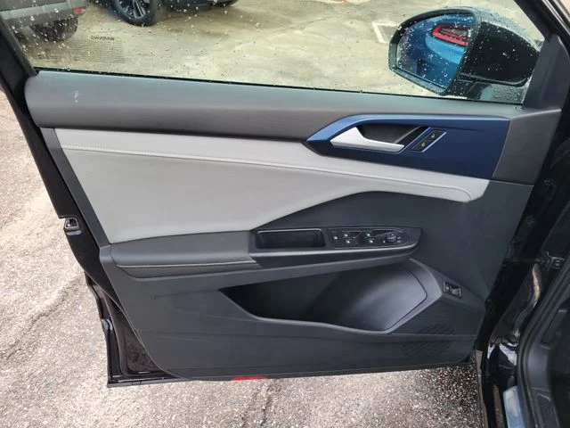 View 10